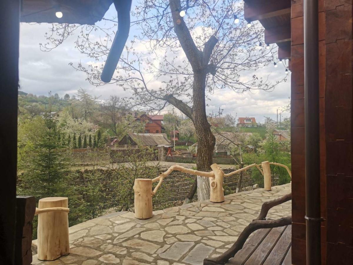 Будиночок В Карпатах Yaremche Bagian luar foto